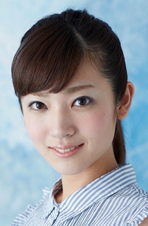 米野真織