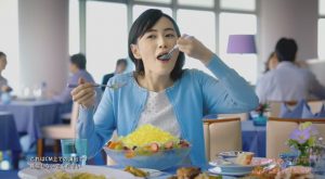 薬用リステリン 大胆に生きよう！「フードファイター」編